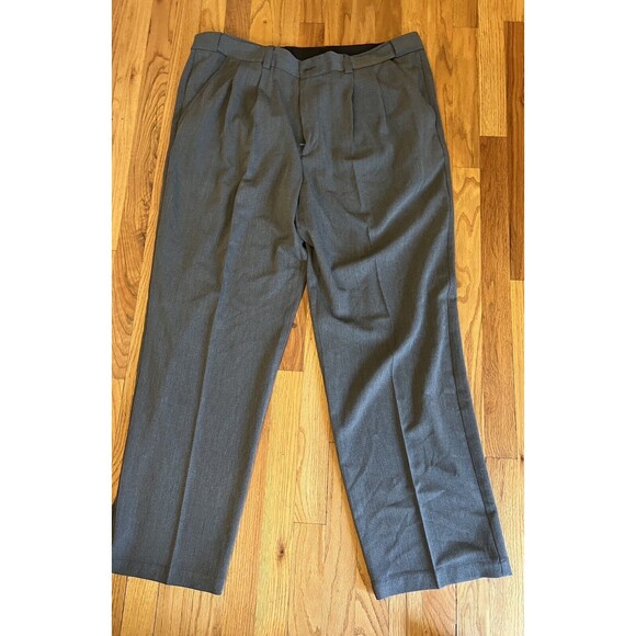 Duluth Trading Gray Pleated Polyester Blend Mens Chinos Pants 42 X 32 - Picture 1 of 5